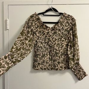 BB Dakota Smocked top